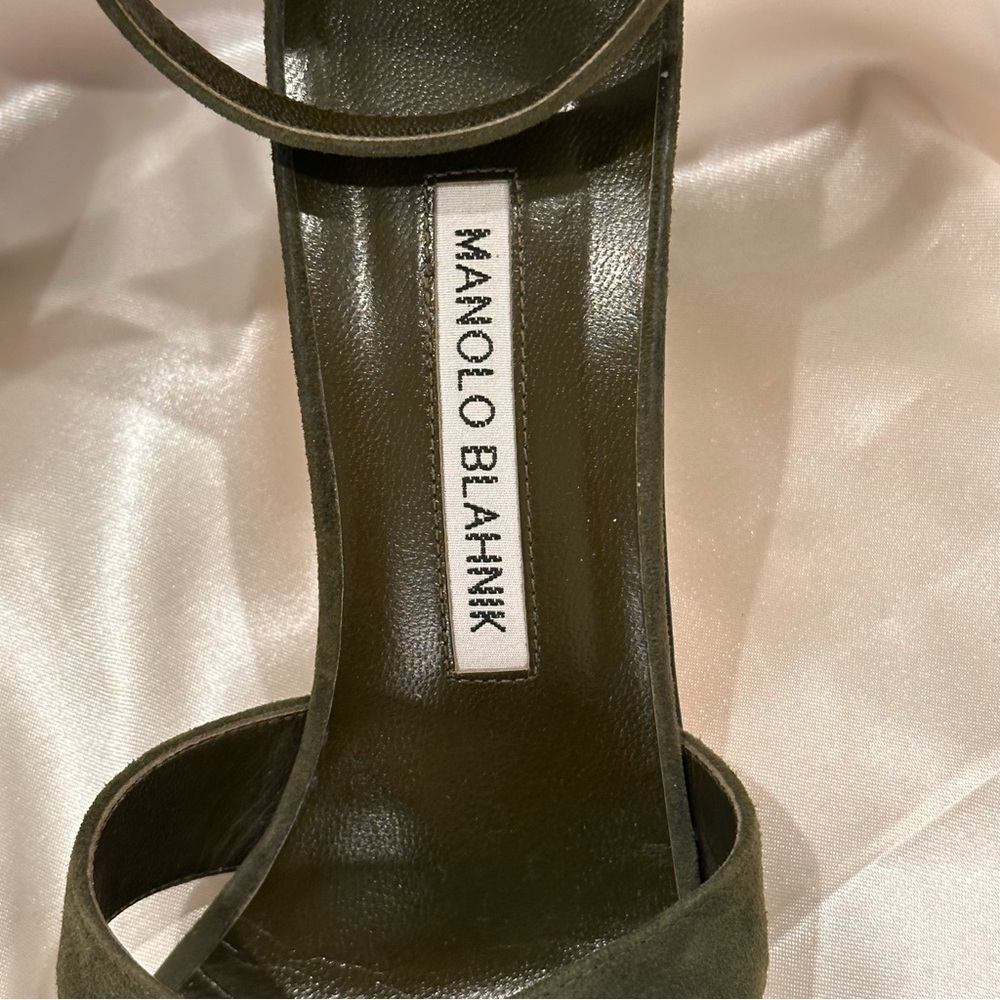 Manolo Blahnik Olive Green Suede Strappy Ankle‑Tie Heels - Picture 9 of 15